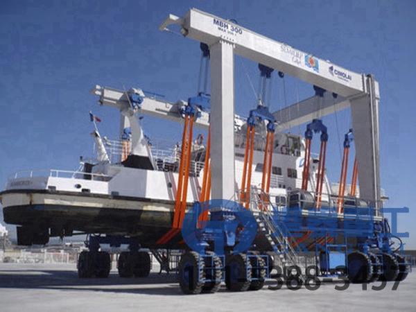 江苏苏州游艇轮胎吊生产厂家游艇搬运机优势特点